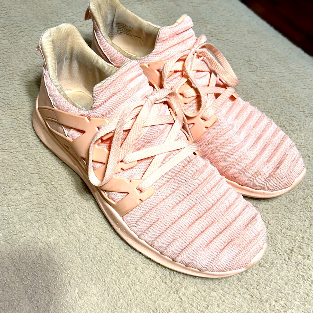 Fabletics Pink Casual Sneakers